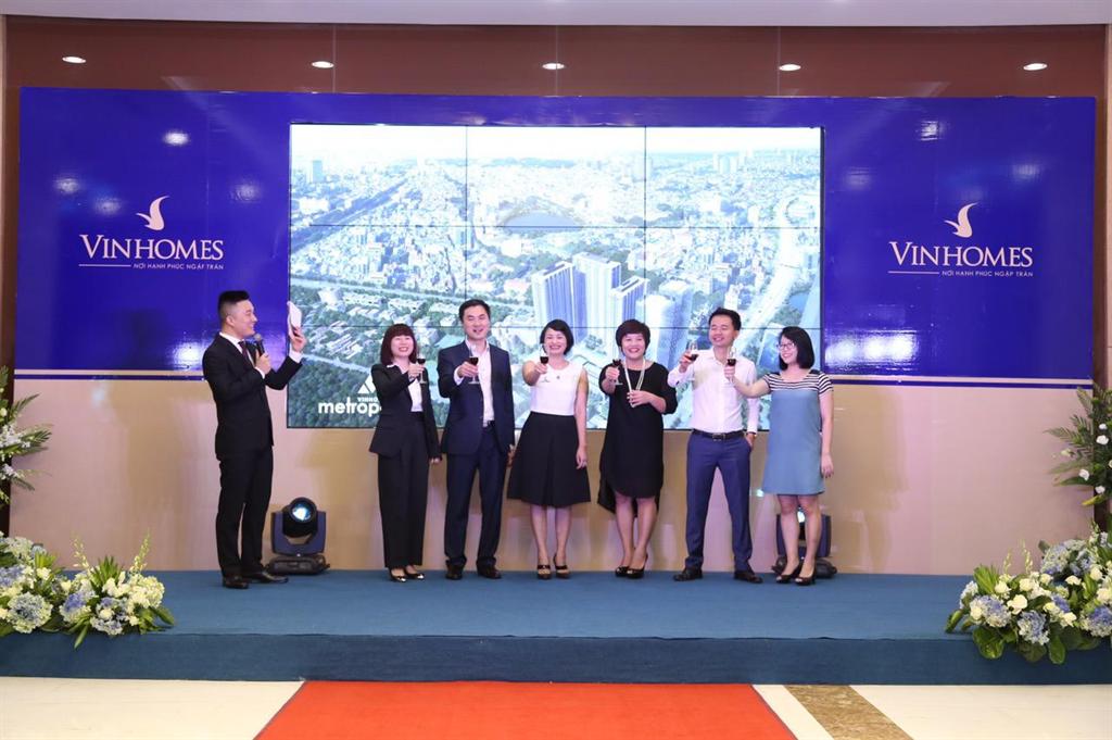 Sàn BĐS Vinhomes tại TTTM Vincom Nguyễn Chí Thanh